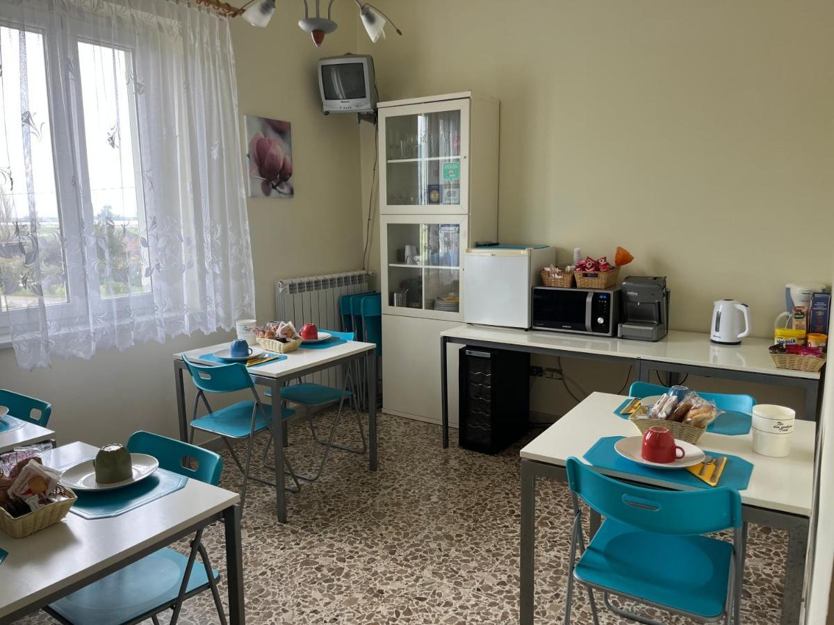 Bed And Breakfast Elisa Sonnino Exterior photo