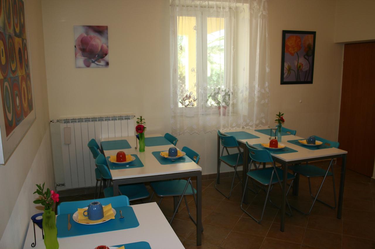 Bed And Breakfast Elisa Sonnino Exterior photo